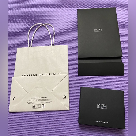 Armani Exchange Bundle: 1 paper gift bag , and 2 gift boxes - Picture 5 of 5